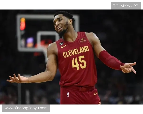 米切尔砍下37分引领骑士力克老鹰 双方激战四节决出胜负