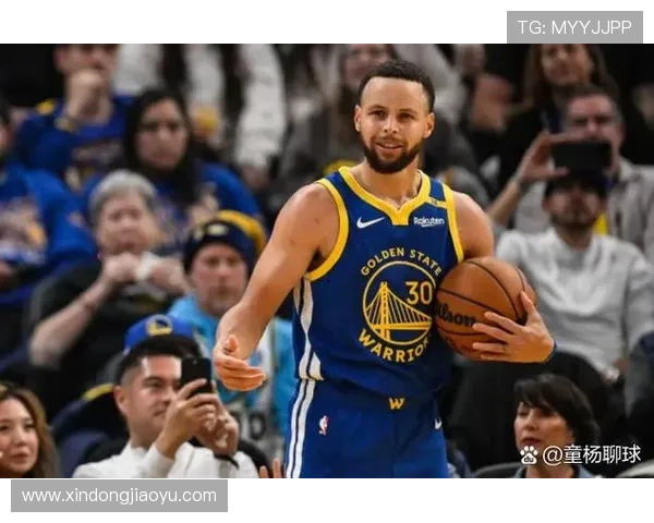 安芬尼西蒙斯表现出色14投8中三分球7中2贡献18分2助攻 安芬尼西蒙斯表现出色14投8中三分球7中2贡献18分2助攻